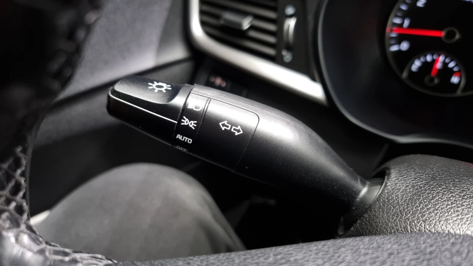 Kia K5 2.0 LPI Luxury  | Mobile.bg   15