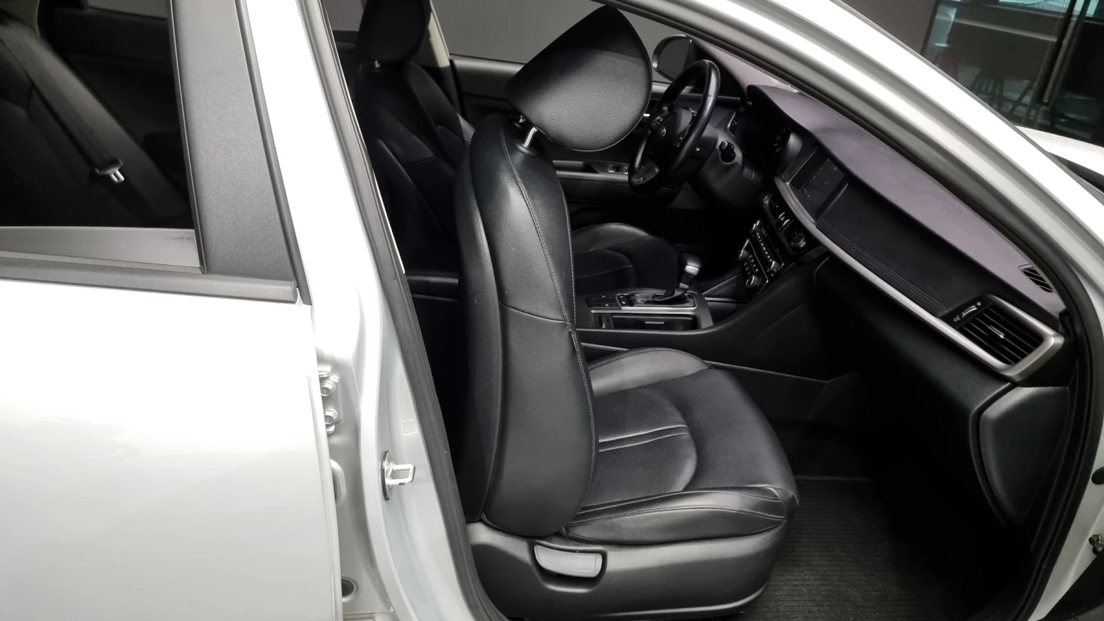 Kia K5 2.0 LPI Luxury  | Mobile.bg   12