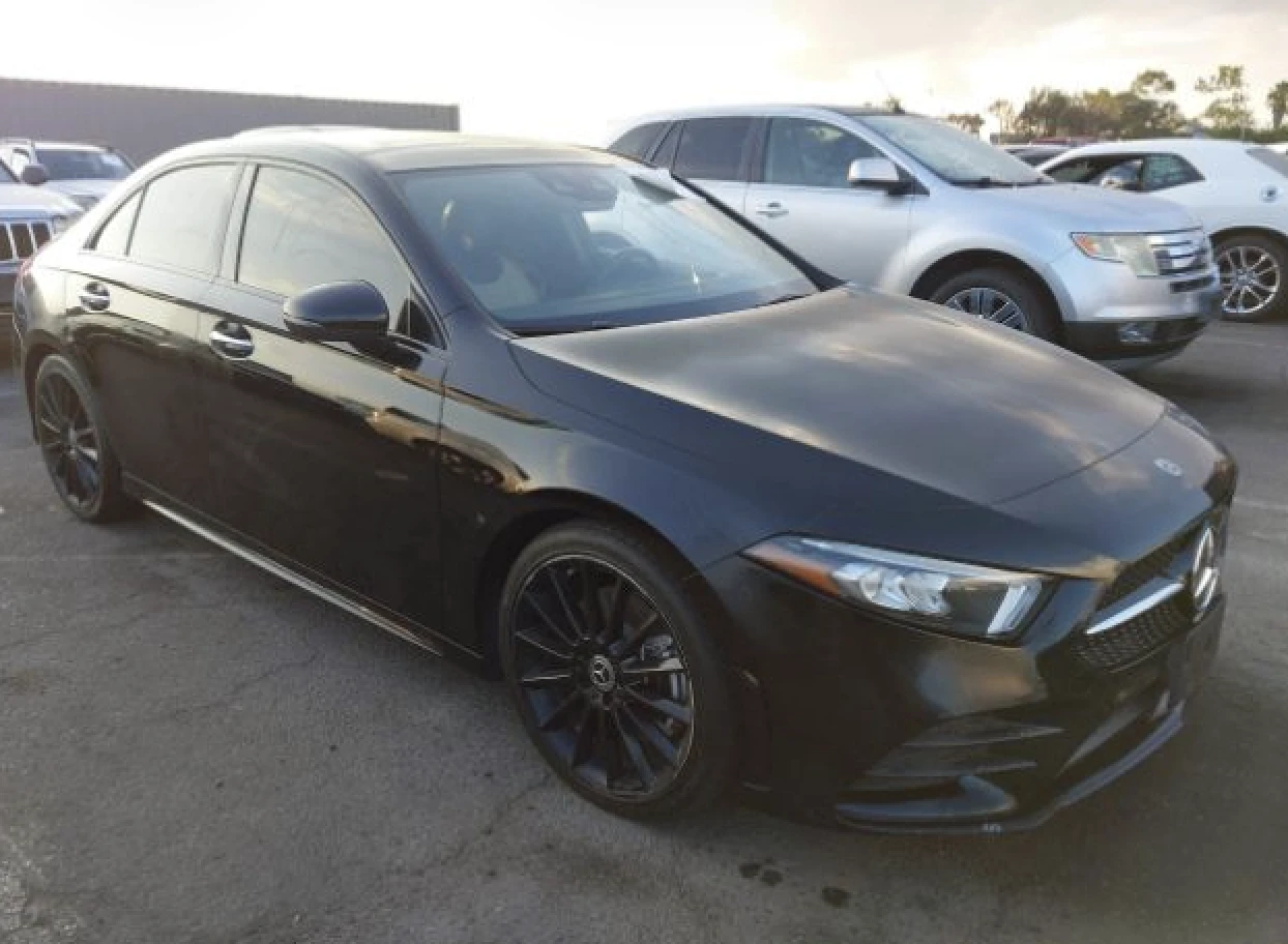 Mercedes-Benz A 220  - изображение 2