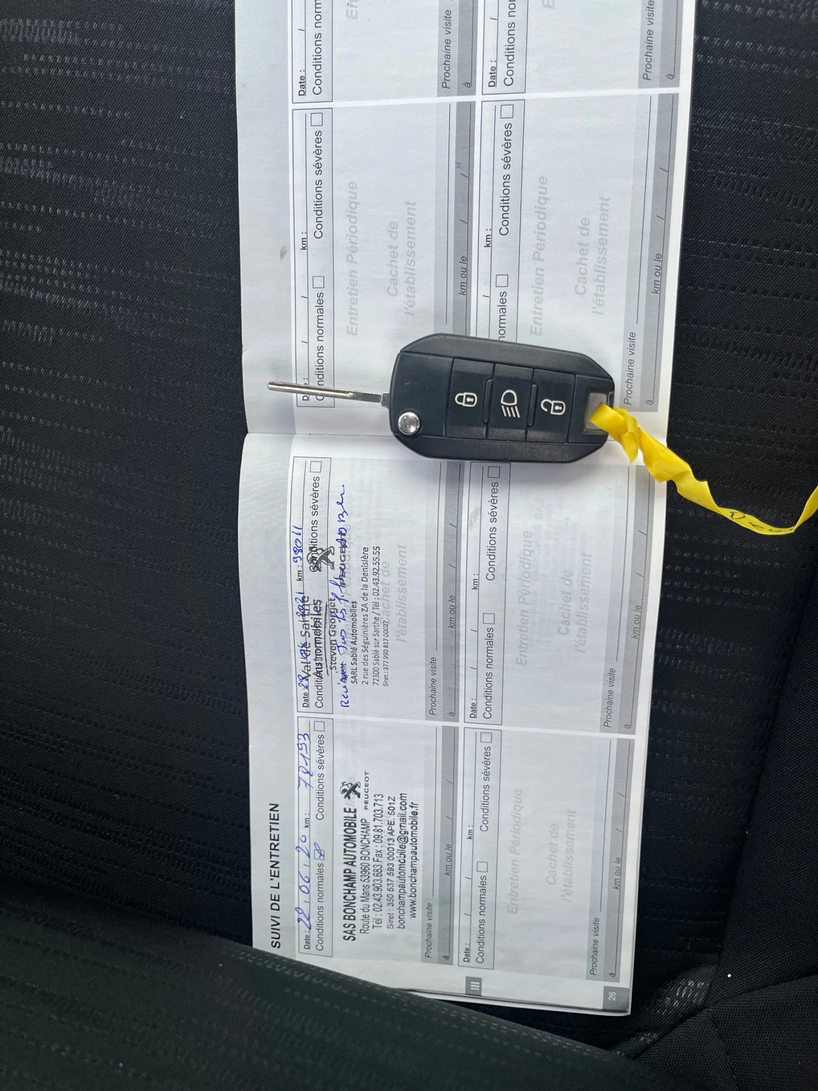 Peugeot 208 1.6 HDI | Mobile.bg   12