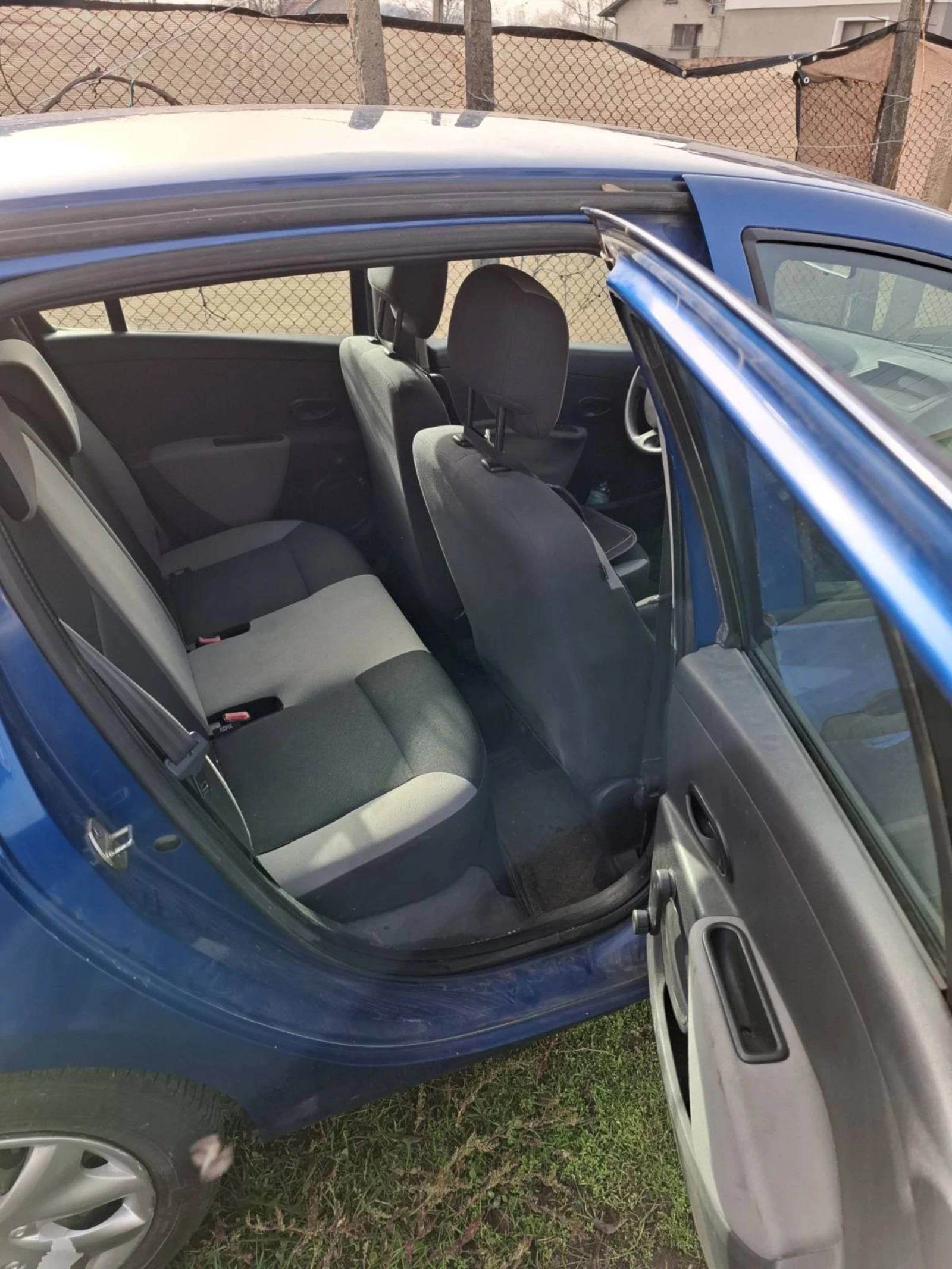 Renault Clio 1.5 dci - изображение 5