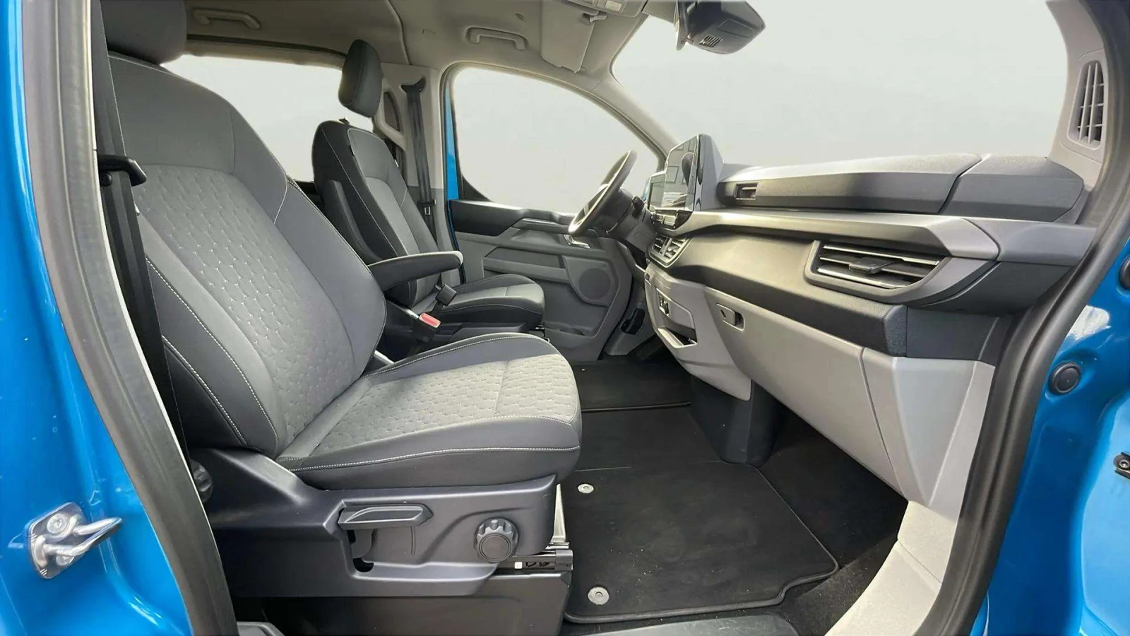 Ford Transit Custom 160kW - изображение 9