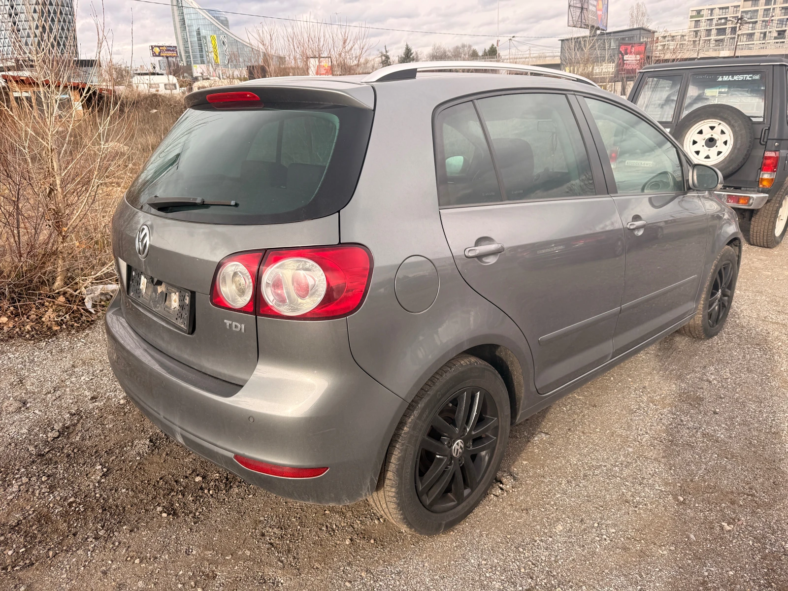 VW Golf Plus High Line-1.6 TDI -Kamera 105-k.c. Navi | Mobile.bg � ����������� 3