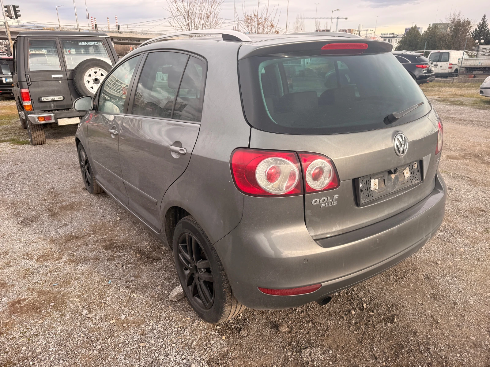 VW Golf Plus High Line-1.6 TDI -Kamera 105-k.c. Navi | Mobile.bg � ����������� 4