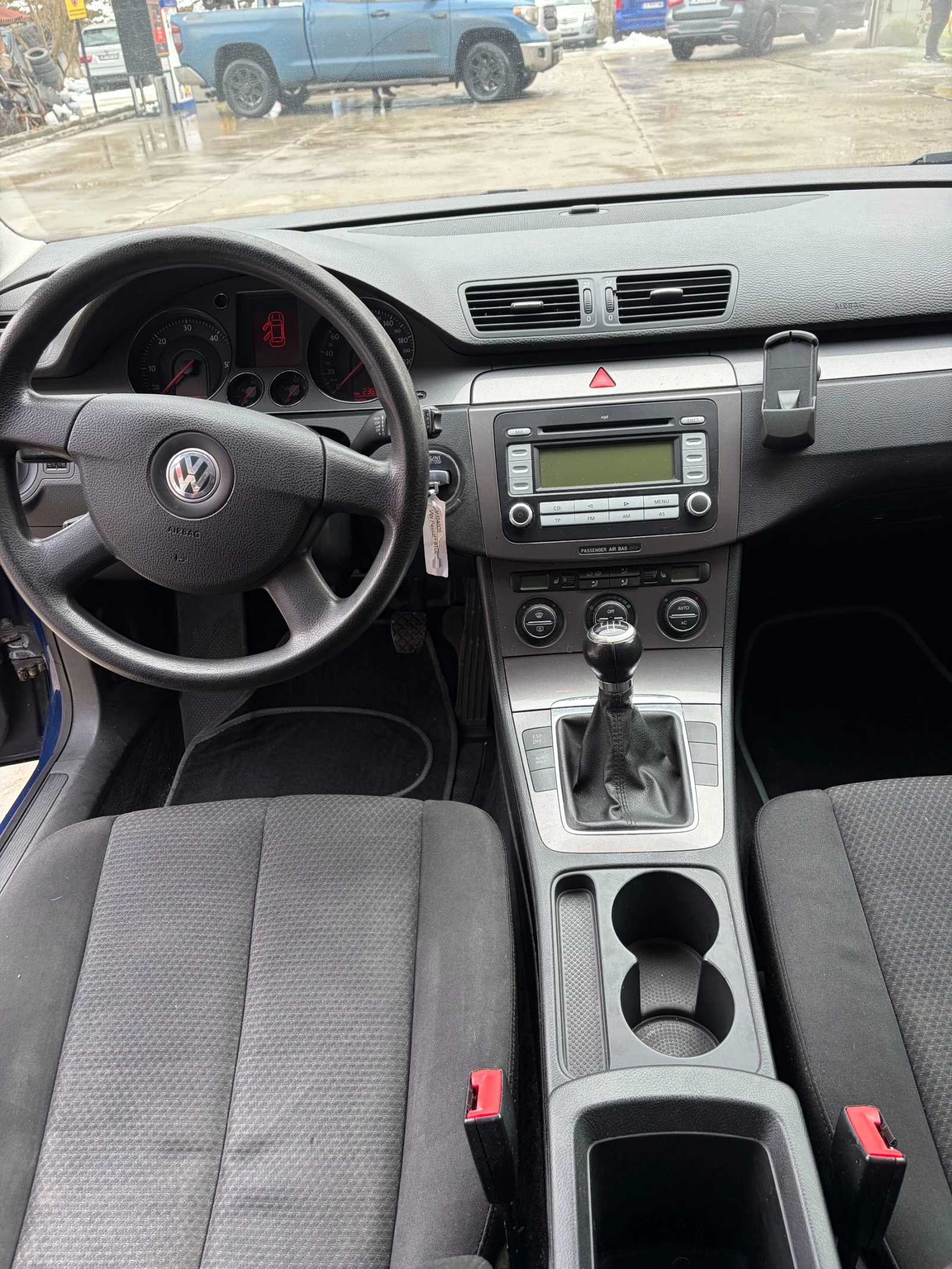 VW Passat  - изображение 7