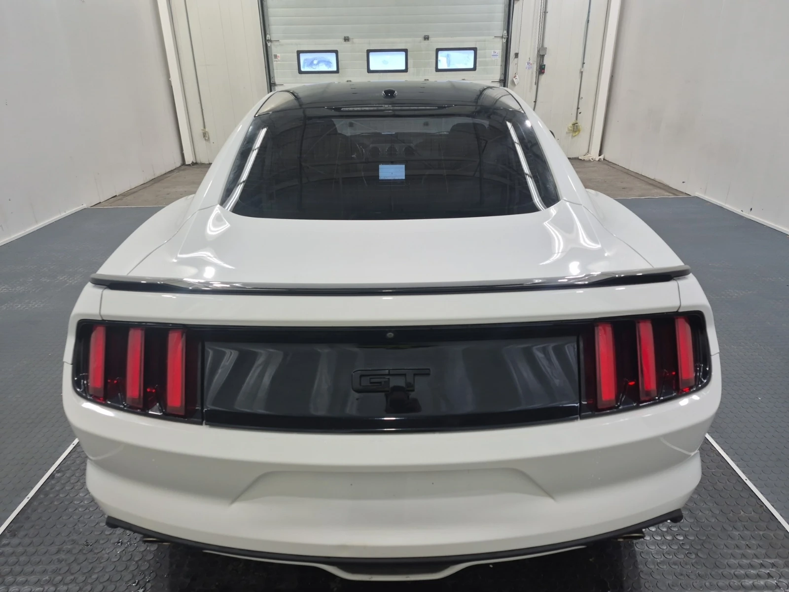 Ford Mustang GT Premium, снимка 5 - Автомобили и джипове - 53761059