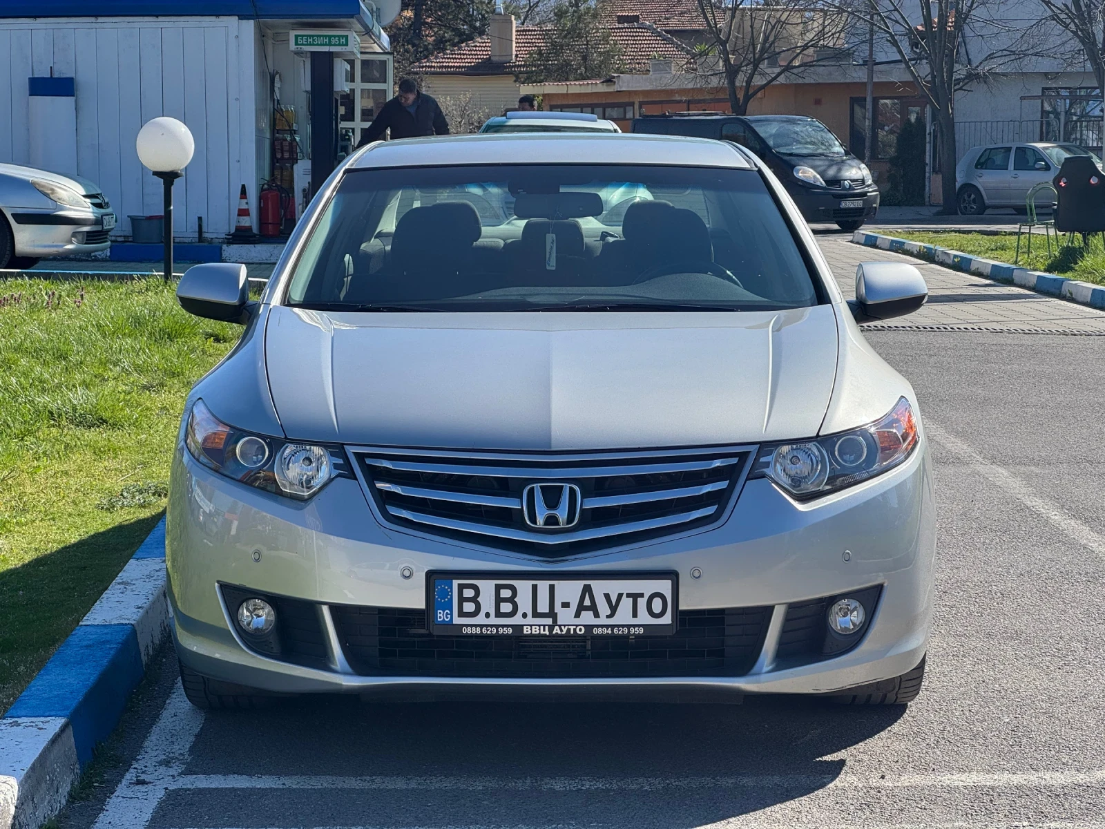 Honda Accord 2.2iDTEC, снимка 2 - Автомобили и джипове - 54139137