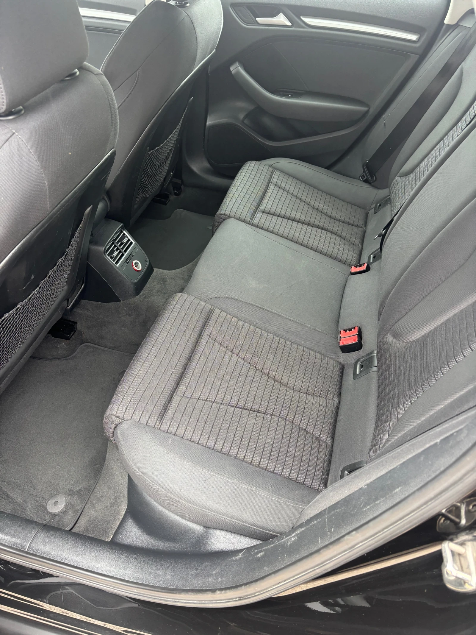 Audi A3 Sportback, снимка 11 - Автомобили и джипове - 54165027