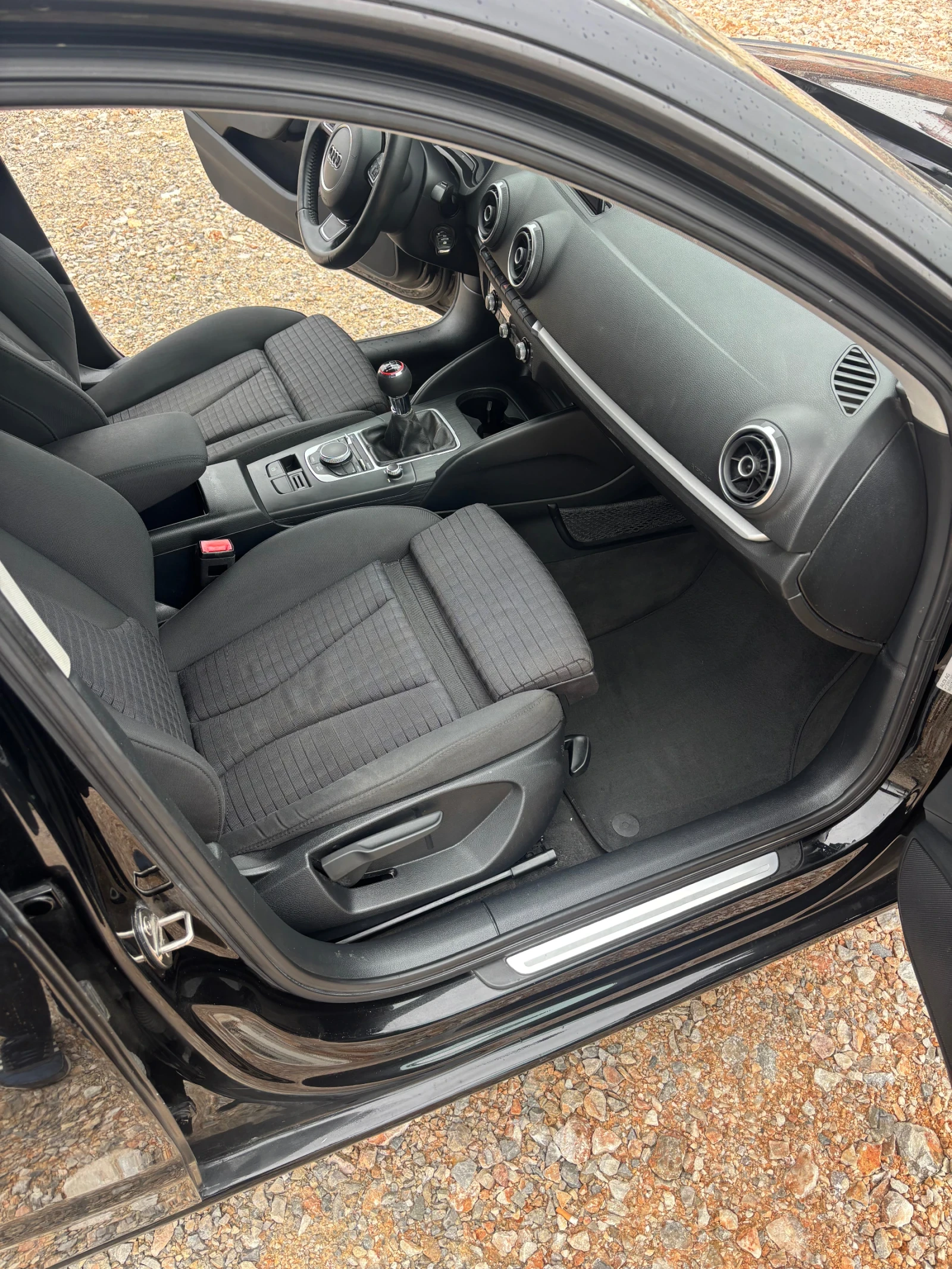 Audi A3 Sportback, снимка 13 - Автомобили и джипове - 54165027