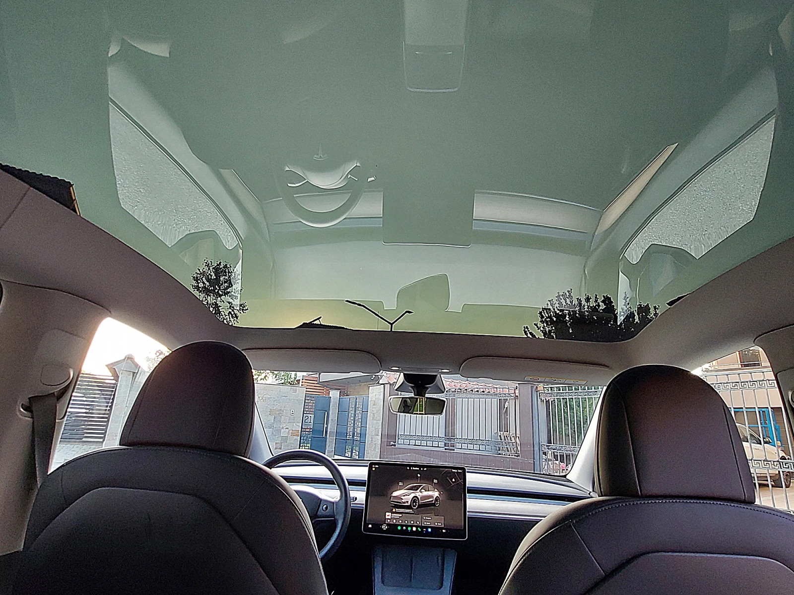 Tesla Model Y Long Range 4x4 Европейска Гаранция, снимка 11 - Автомобили и джипове - 54640376