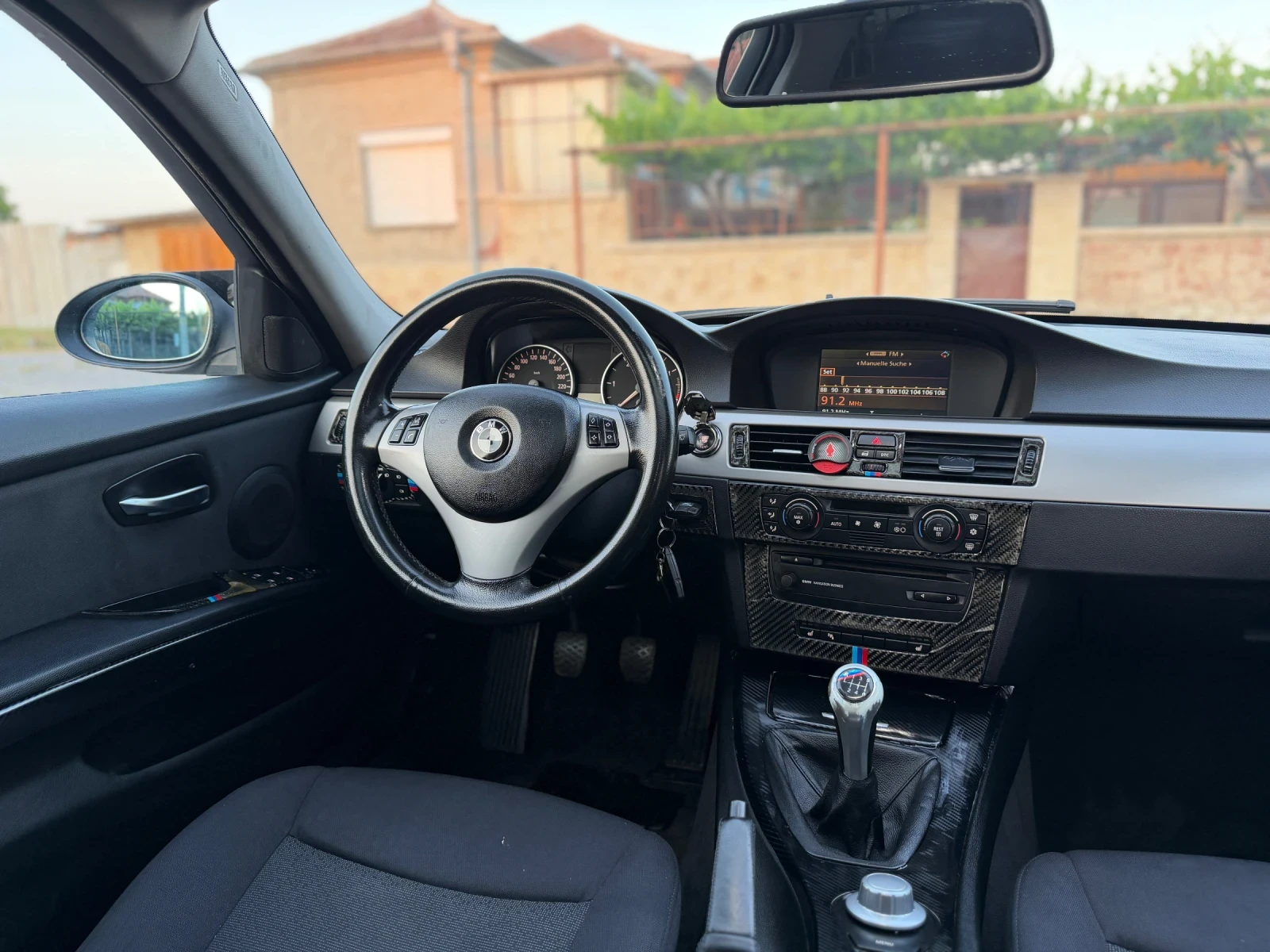 BMW 320 2.0, снимка 9 - Автомобили и джипове - 54878695