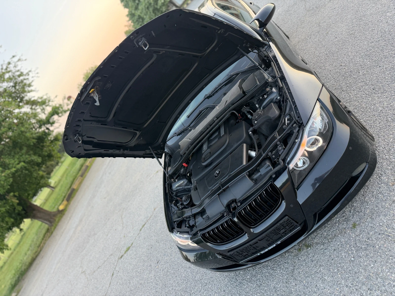 BMW 320 2.0, снимка 4 - Автомобили и джипове - 54878695