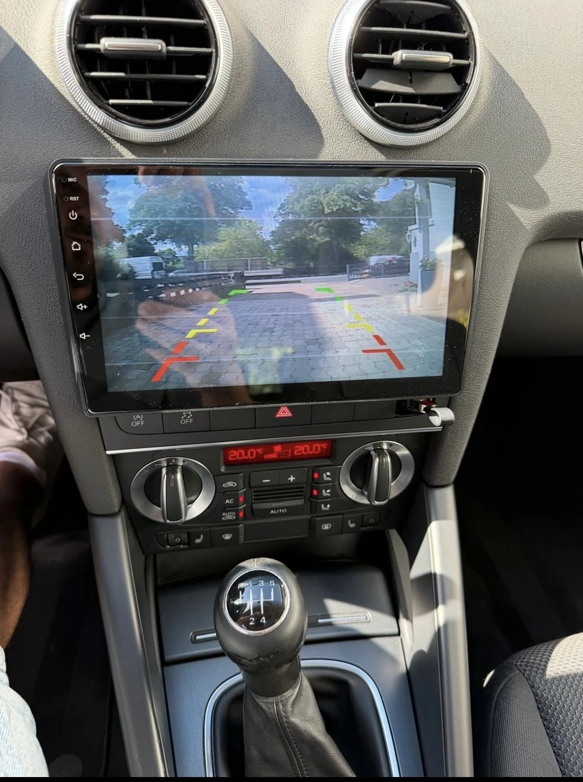 Audi A3 1.6TDI #MULTI#CAR-PLAY#CAMERA#PANORAMA, снимка 8 - Автомобили и джипове - 55144986