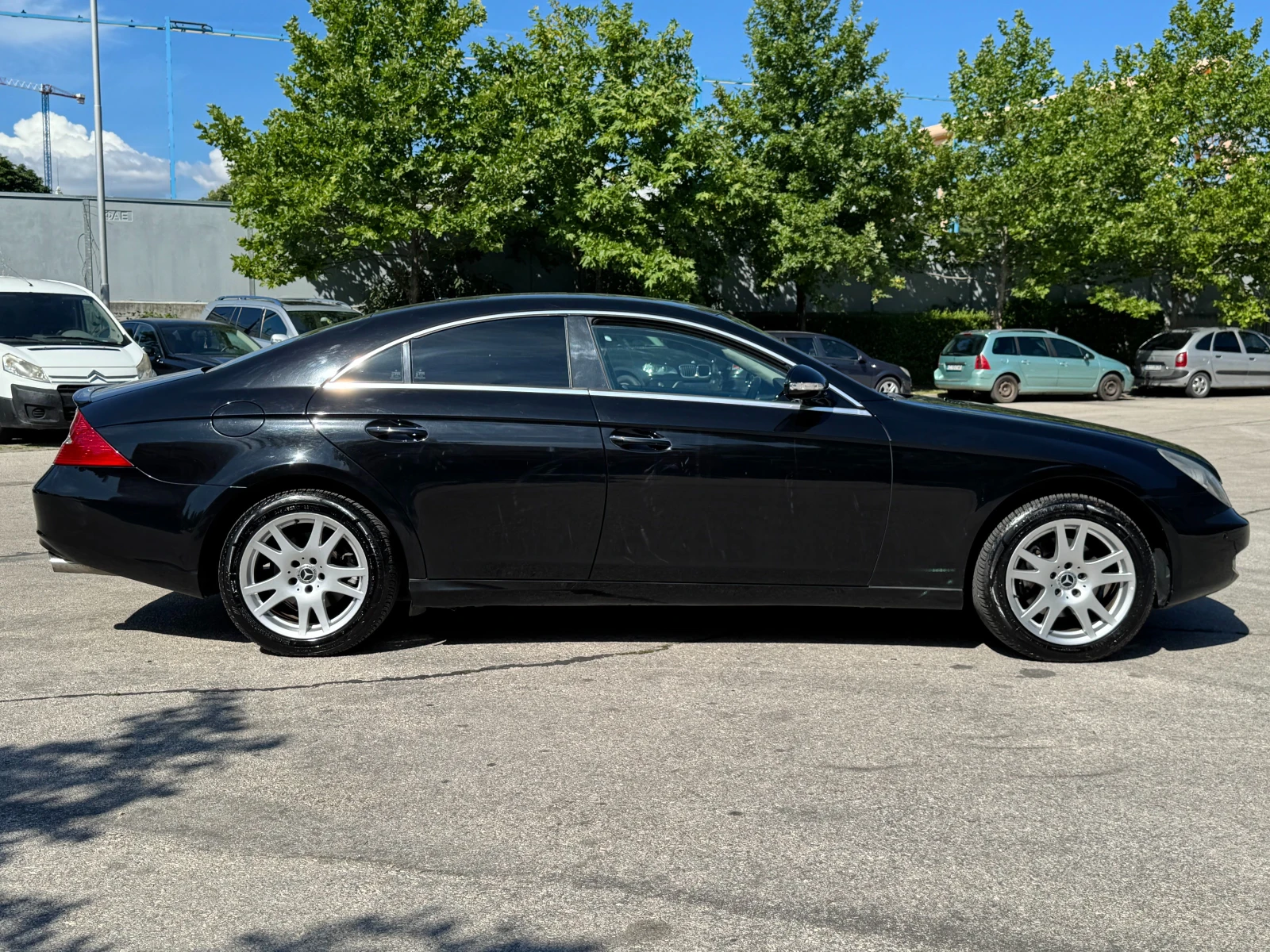 Mercedes-Benz CLS 320 Avantgarde, снимка 6 - Автомобили и джипове - 55186507