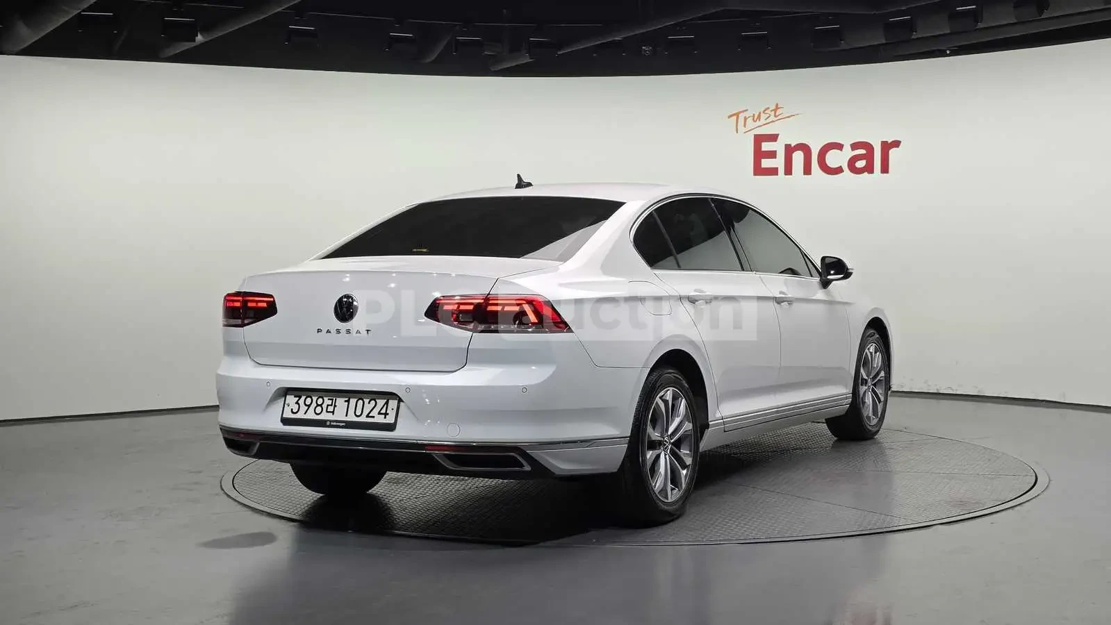 VW Passat 2.0TDI PRESTIGE! PANO/360CAM/FULL | Mobile.bg � ����������� 2