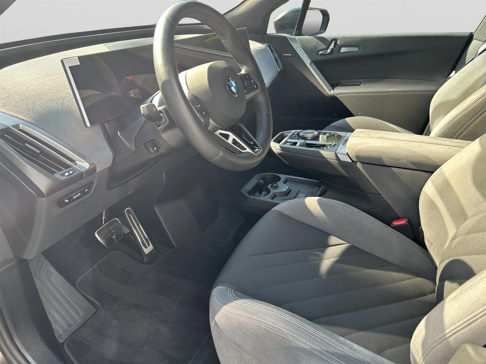 BMW iX xDrive45, снимка 6 - Автомобили и джипове - 55379467