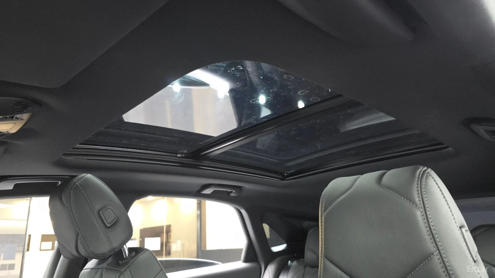 Citroen DS7 2.0BlueHDI* GrandChic* ПОДГРЕВ* 360* ШИБИДАХ* , снимка 17 - Автомобили и джипове - 55644610