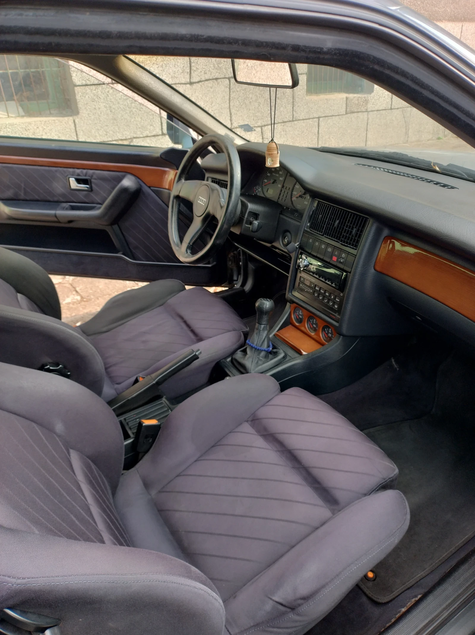 Audi Coupe 90, снимка 10 - Автомобили и джипове - 55656465