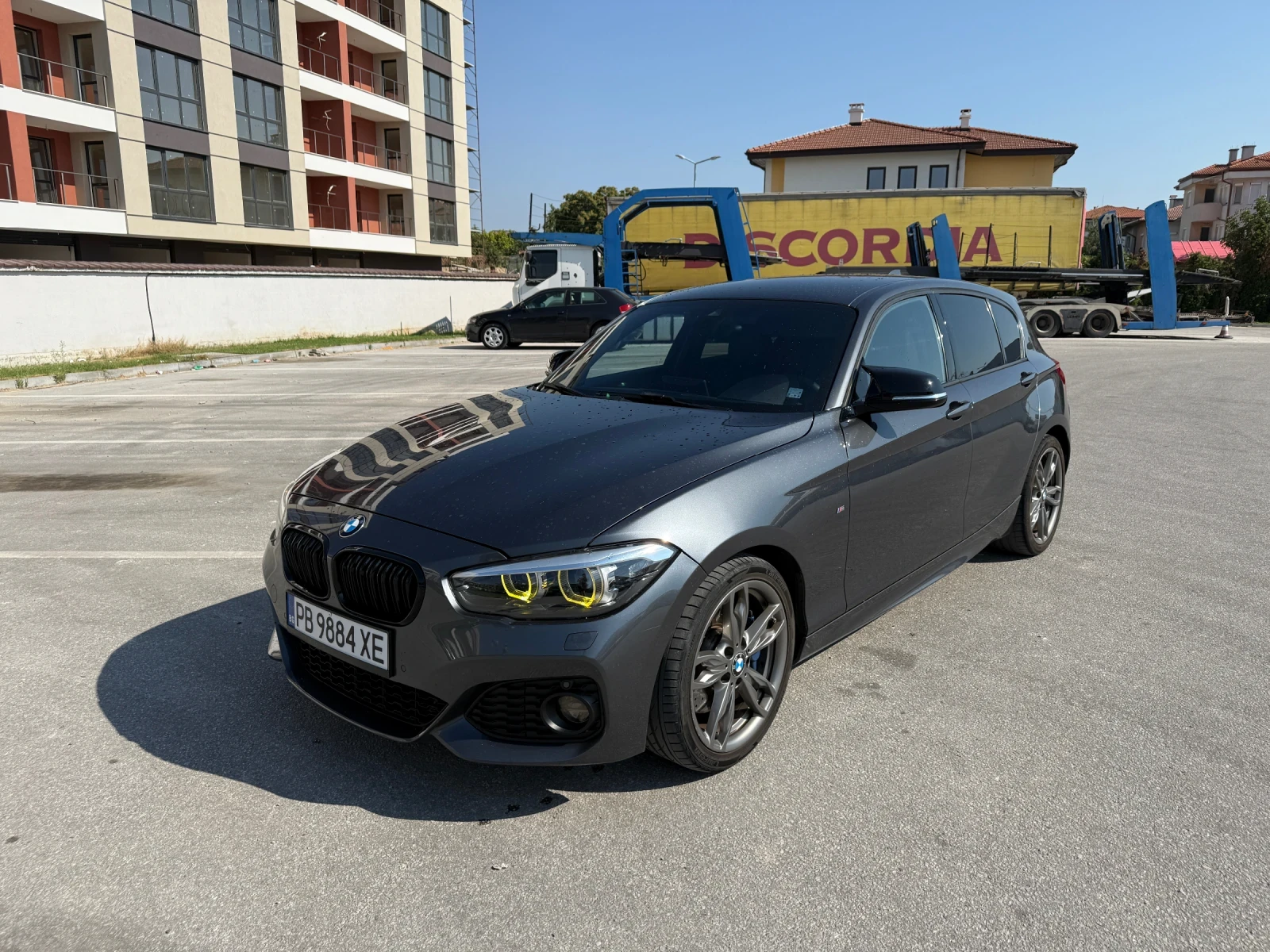 BMW 120 M-packet/КОЖА/камери/Фул Екстри, снимка 2 - Автомобили и джипове - 55660426