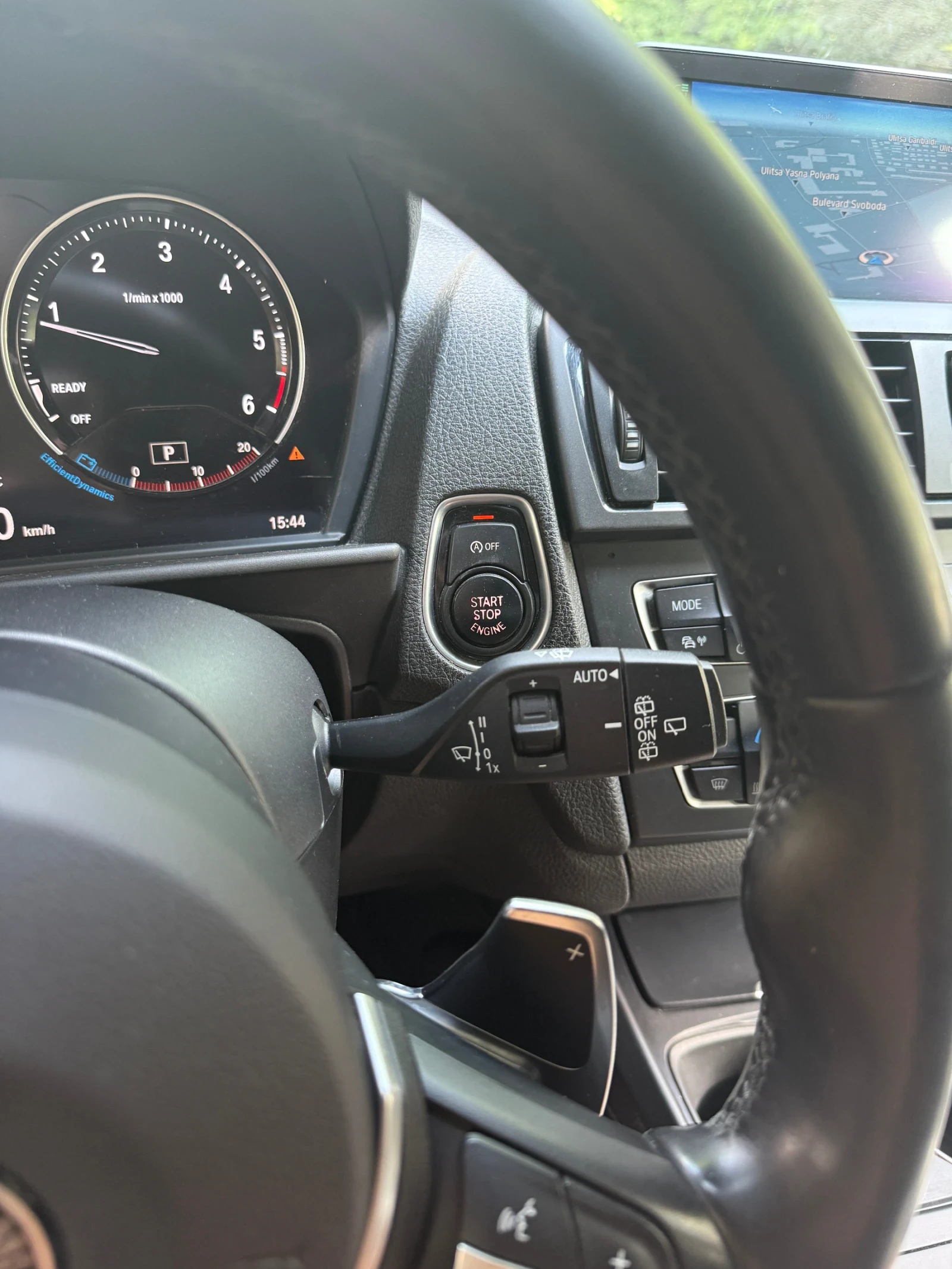 BMW 120 M-packet/КОЖА/камери/Фул Екстри, снимка 11 - Автомобили и джипове - 55660426