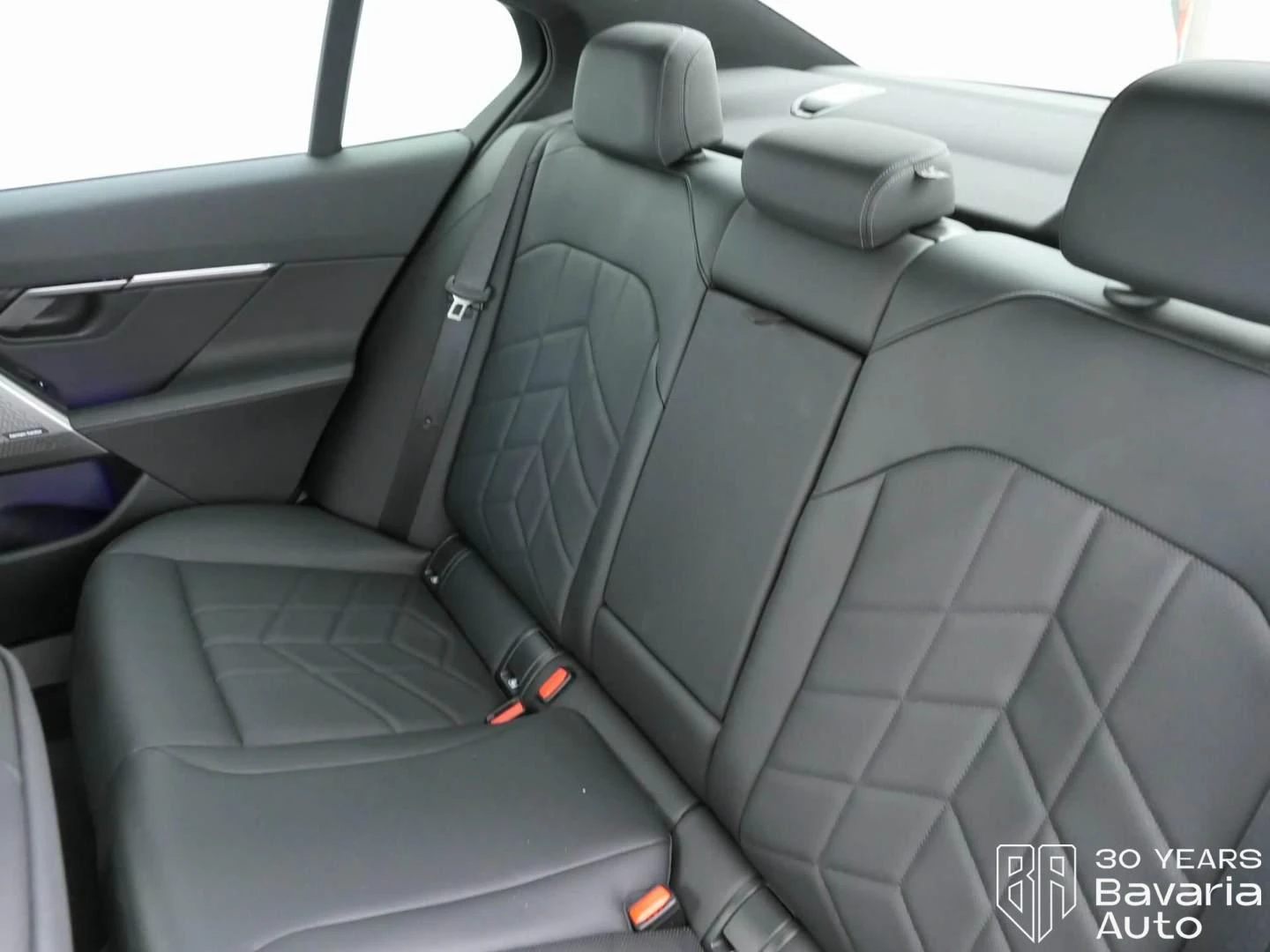 BMW i5 40 xDrive M Sport Paket , снимка 8 - Автомобили и джипове - 55715090