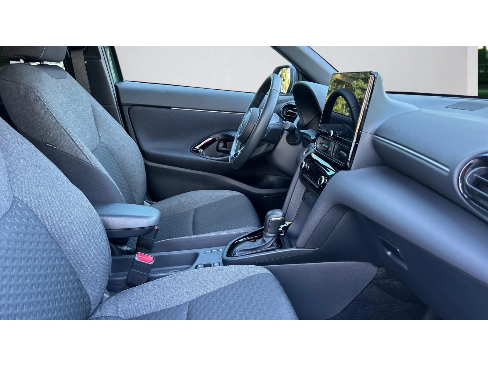 Toyota Yaris Cross ������� ������ �� 330   | Mobile.bg � ����������� 6