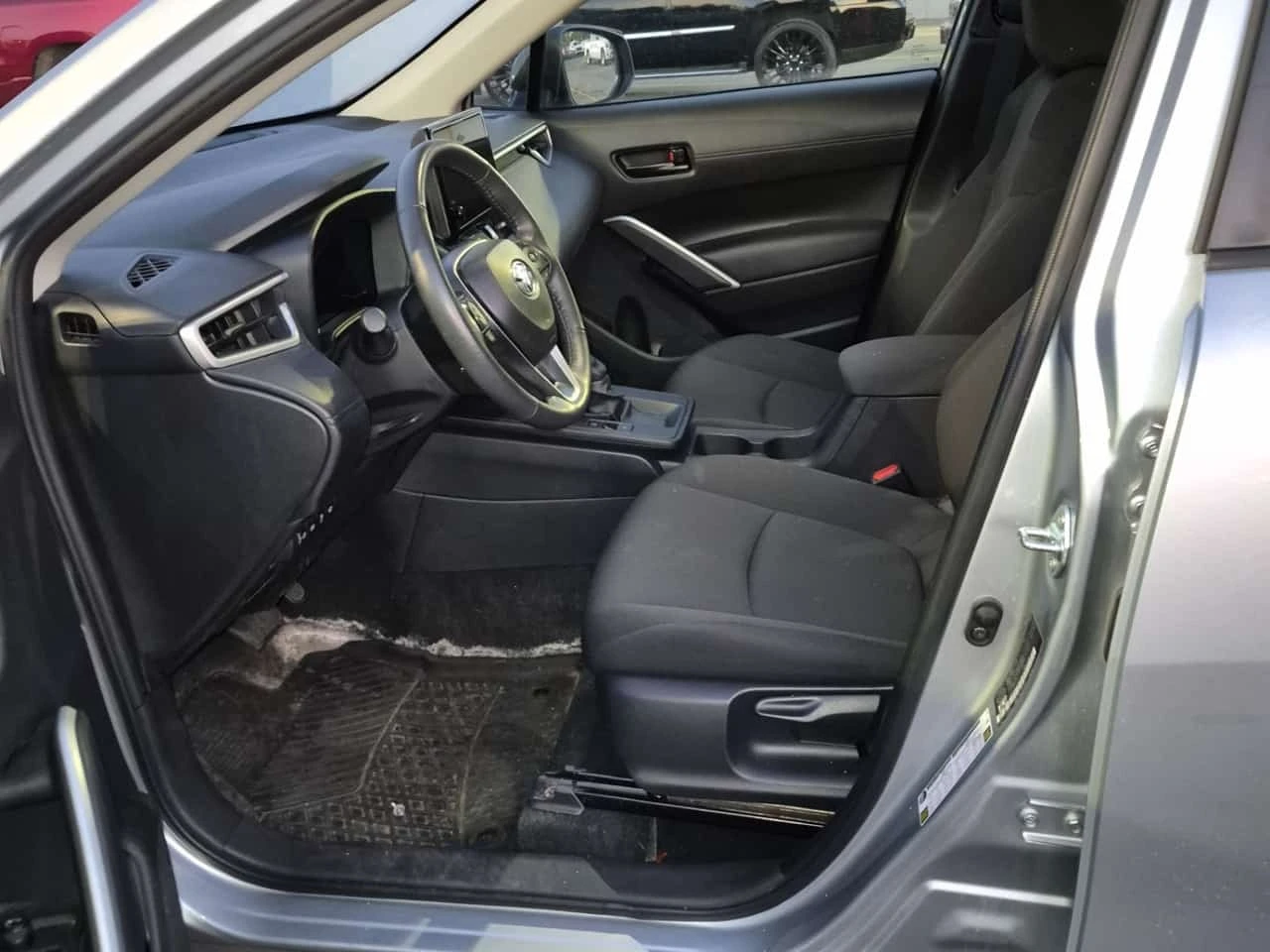 Toyota Corolla Cross * Awd Le * CARFAX *  | Mobile.bg � ����������� 3