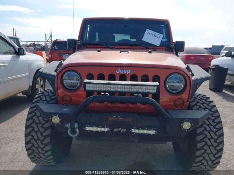 Jeep Wrangler UNLIMITED X, снимка 2 - Автомобили и джипове - 48788122