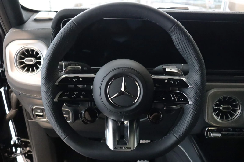 Mercedes-Benz G 63 AMG  AMG / FACELIFT /, снимка 12 - Автомобили и джипове - 48893388