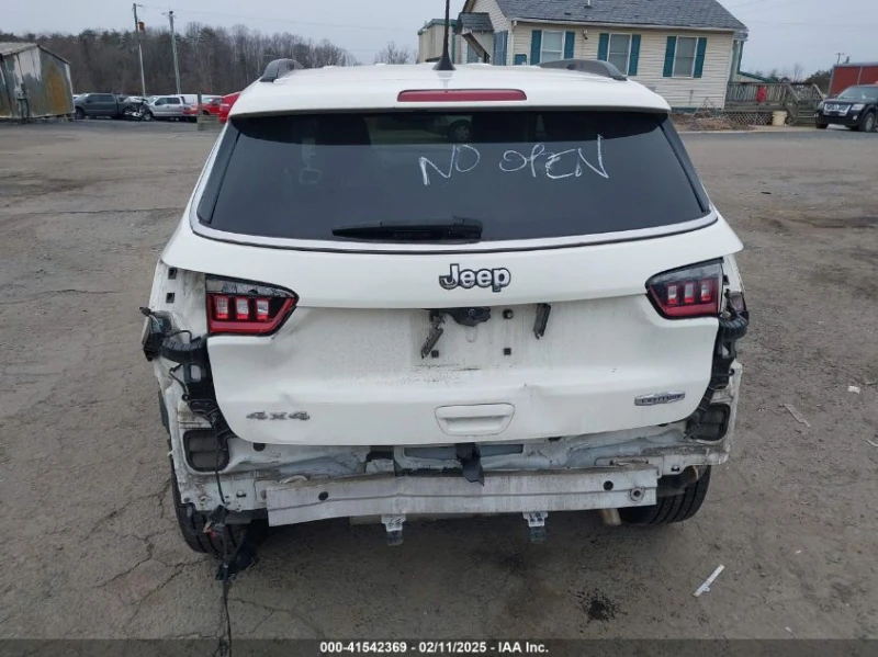 Jeep Compass 2.4L I-4 VVT, 180HP 4X4 Drive, снимка 11 - Автомобили и джипове - 49290092