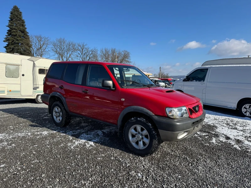 Nissan Terrano 2.7 turbo KLIMATIK, снимка 3 - Автомобили и джипове - 53181409