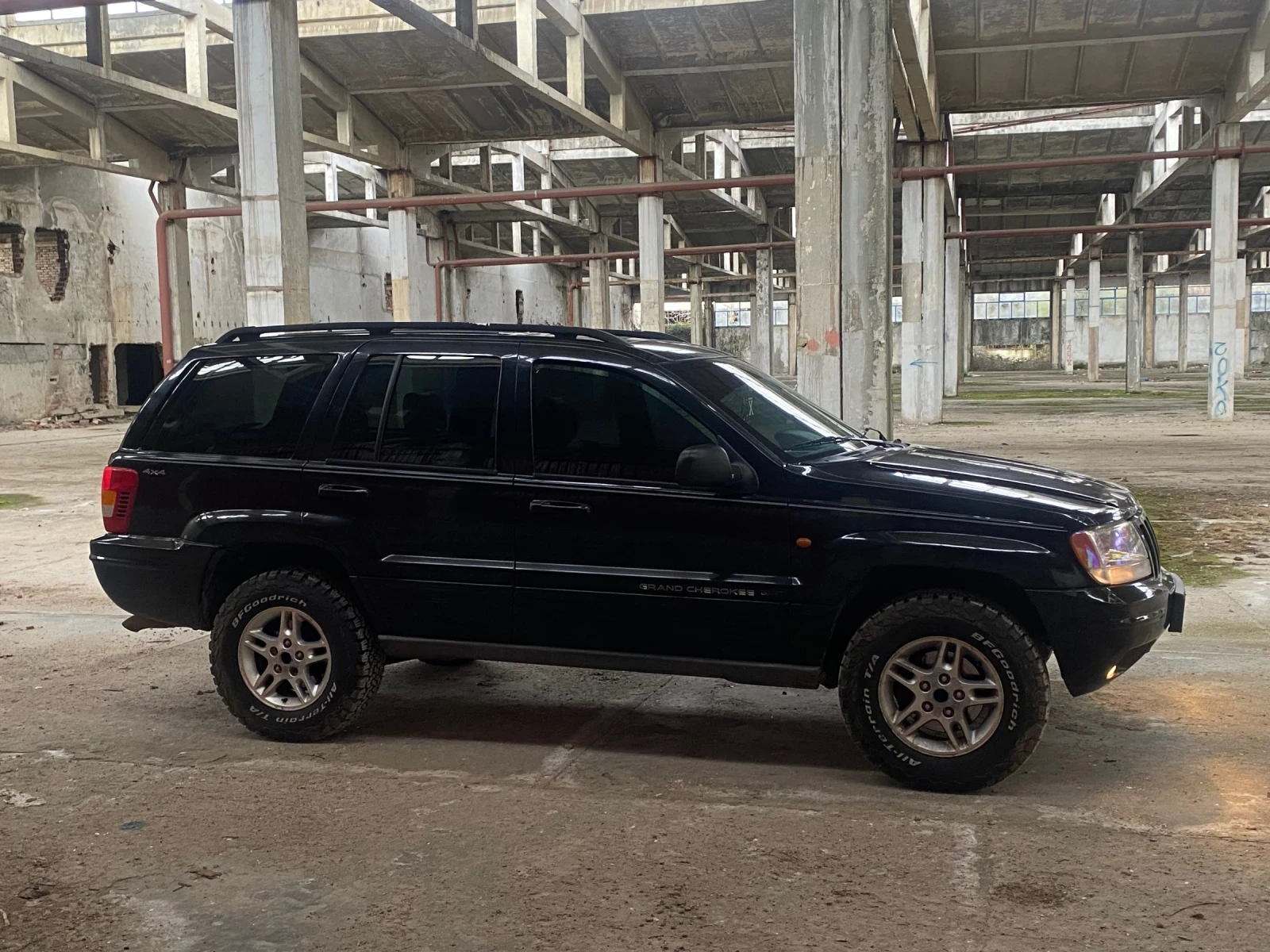 Jeep Grand cherokee 3.1, снимка 10 - Автомобили и джипове - 54093938