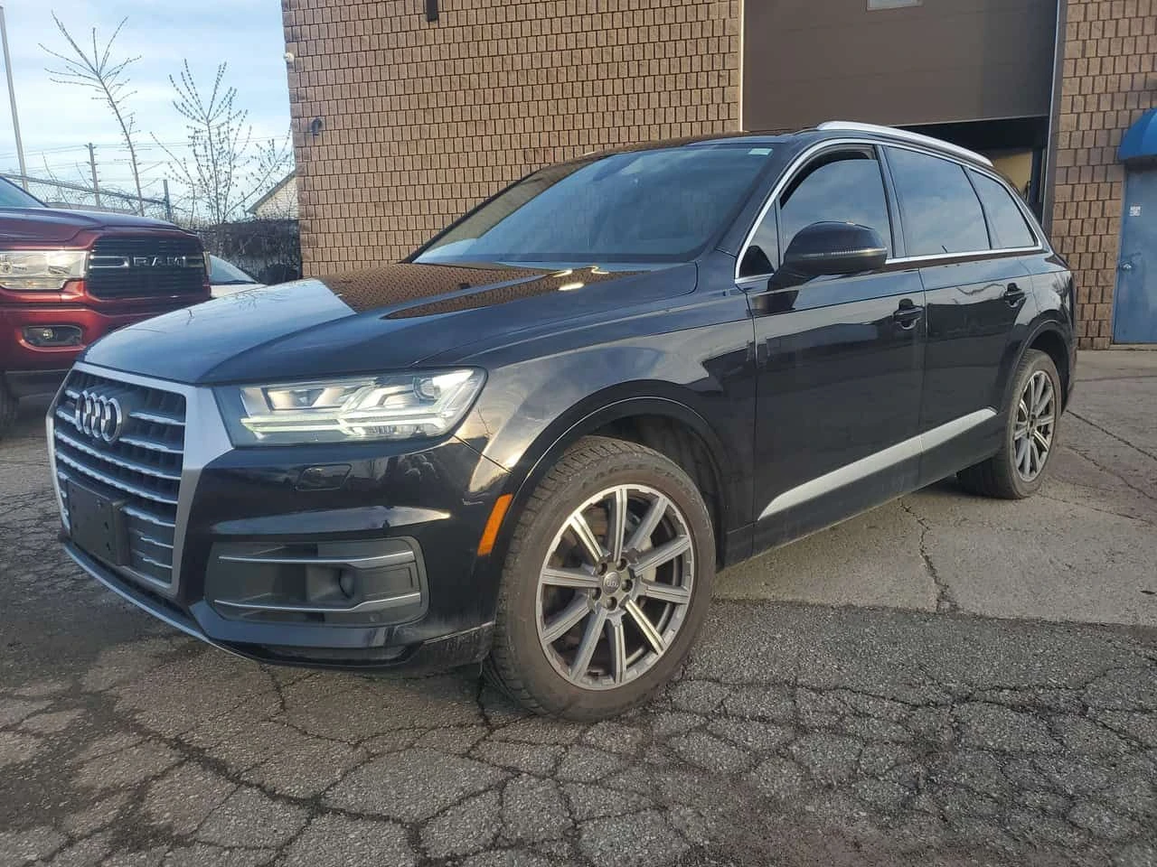 Audi Q7 3.0 TFSI Technik/ОБДУХВАНЕ/ПАНОРАМА/ДИСТРОНИК/360