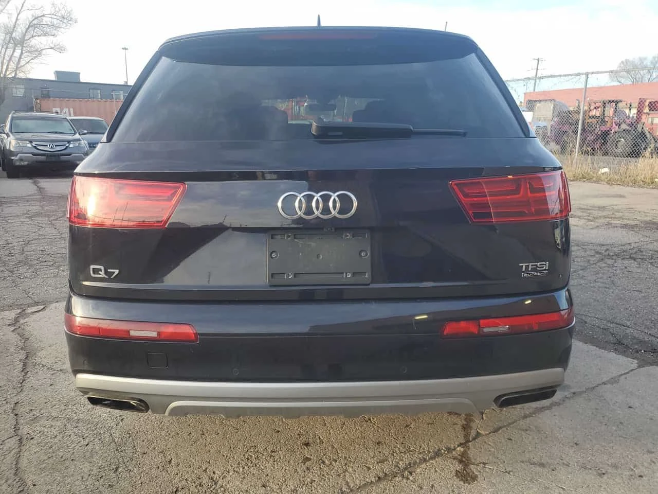 Audi Q7 3.0 TFSI Technik/ОБДУХВАНЕ/ПАНОРАМА/ДИСТРОНИК/360, снимка 5 - Автомобили и джипове - 54241119