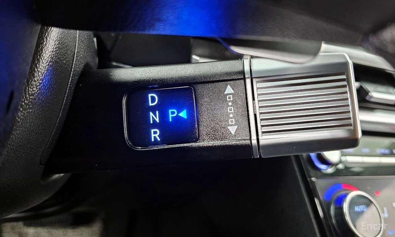 Hyundai Santa fe HEV-1.6* PRESTIGE* 360CAMERA* HEAD-UP* , снимка 10 - Автомобили и джипове - 54512594