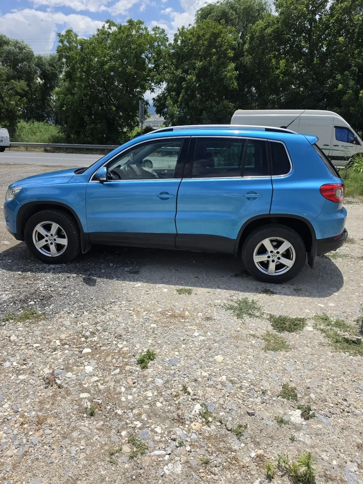 VW Tiguan Топ съатояние, снимка 4 - Автомобили и джипове - 55219764