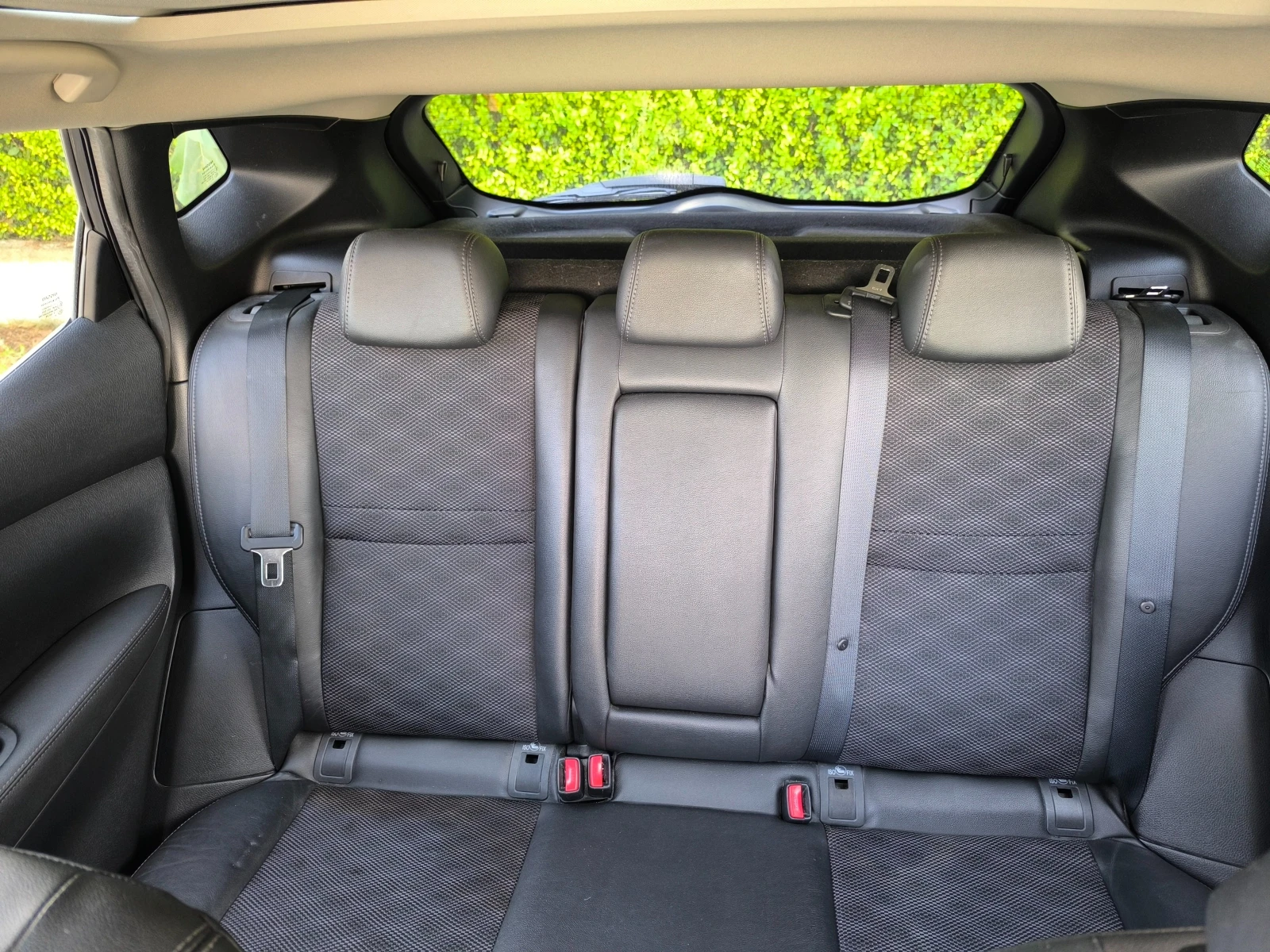 Nissan Qashqai 1.6 dCi TEKNA 4x4 | Mobile.bg � ����������� 12