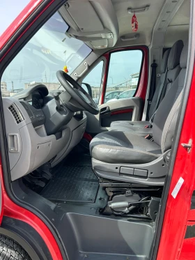 Peugeot Boxer 2.2HDI 120ps Пътнически ТОП, снимка 11