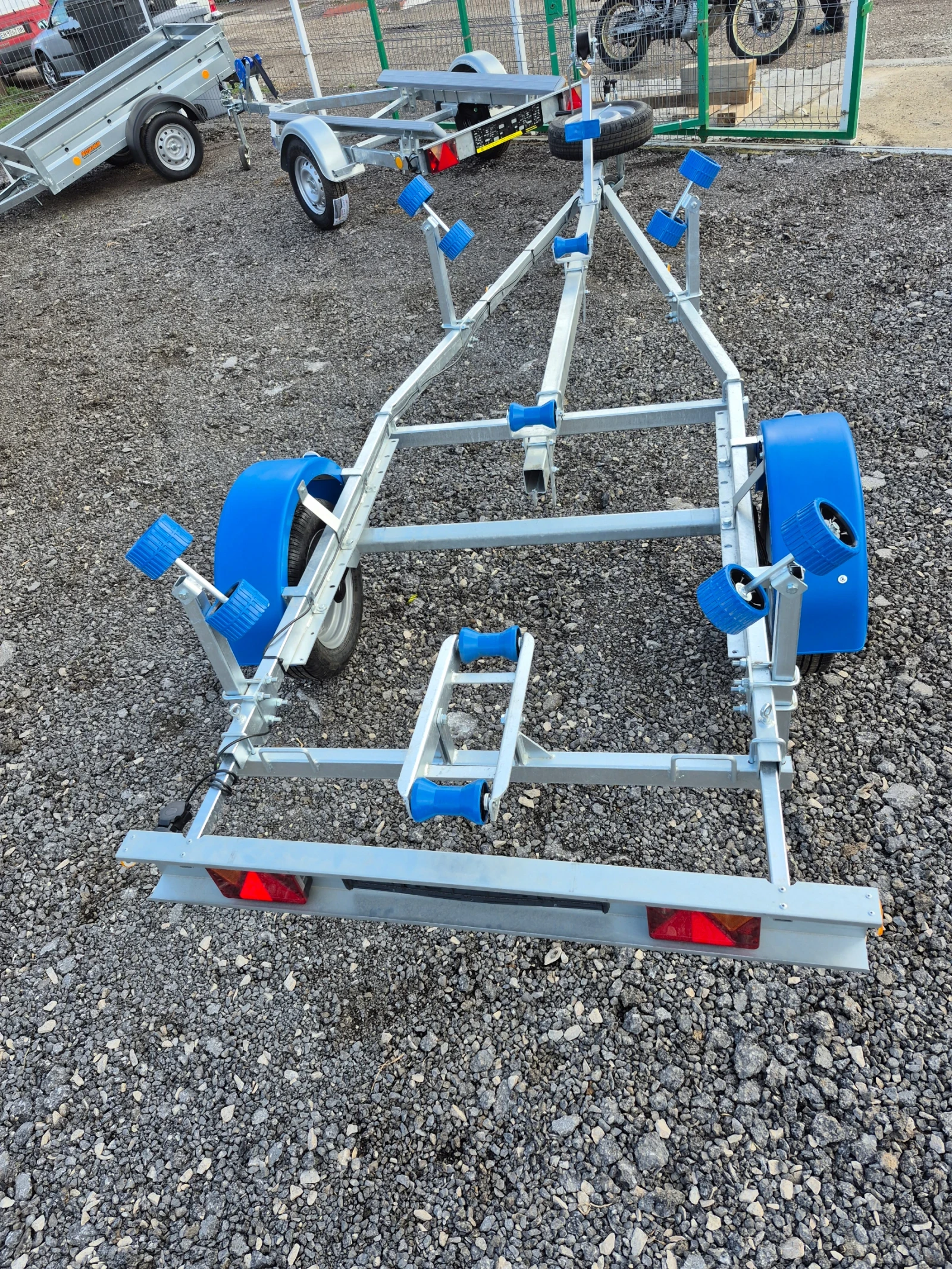 За автомобил Neptun Нови N7-NAVY, снимка 6 - Ремаркета - 54006514