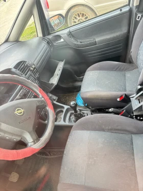 Opel zafira 2.0DTI на части, снимка 5