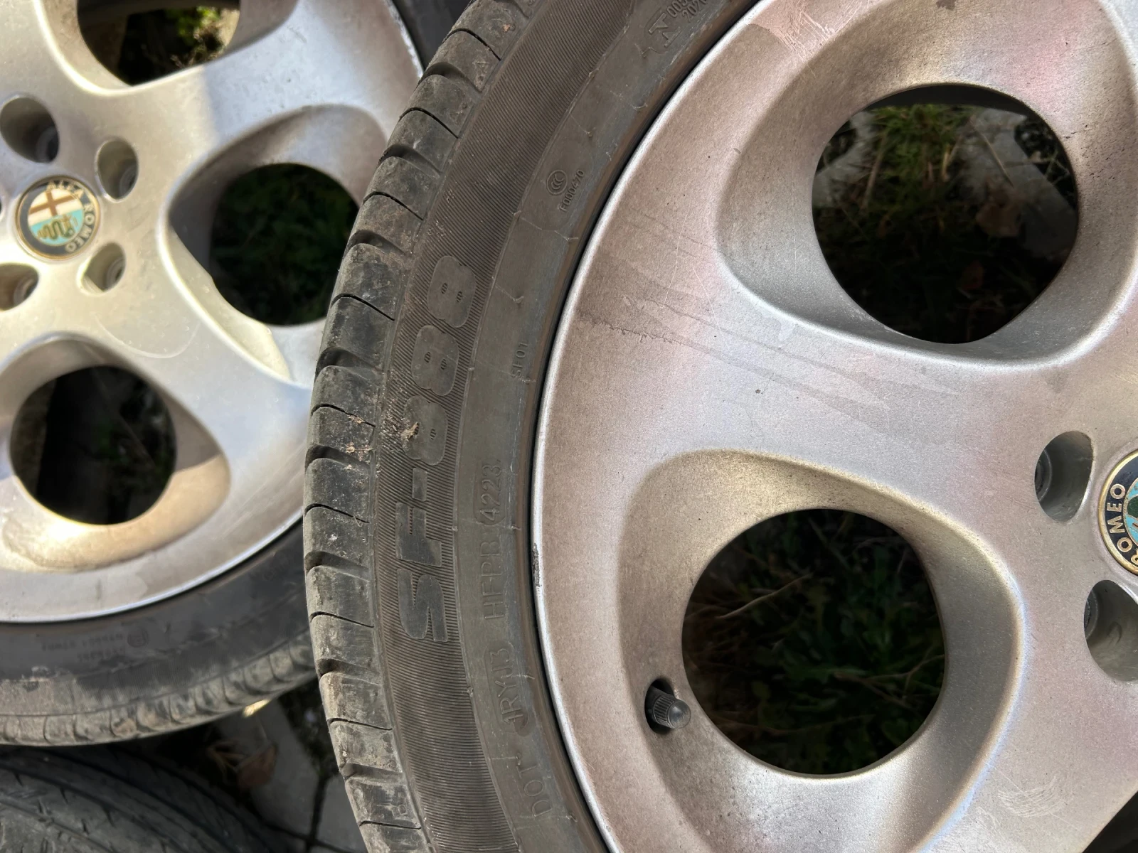 ���� � ������ 225/45R17 �� Alfa Romeo 147 | Mobile.bg � ����������� 3