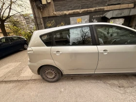 Toyota Corolla verso, снимка 3
