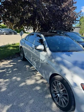 Mercedes-Benz E 400 * CARFAX * BURMESTER * PANORAMIC ROOF * CARFAX, снимка 2