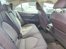 Toyota Camry 2.5l Le, снимка 10