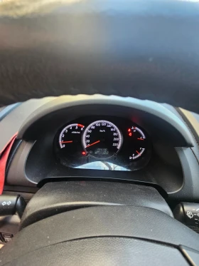 Mazda 5, снимка 8