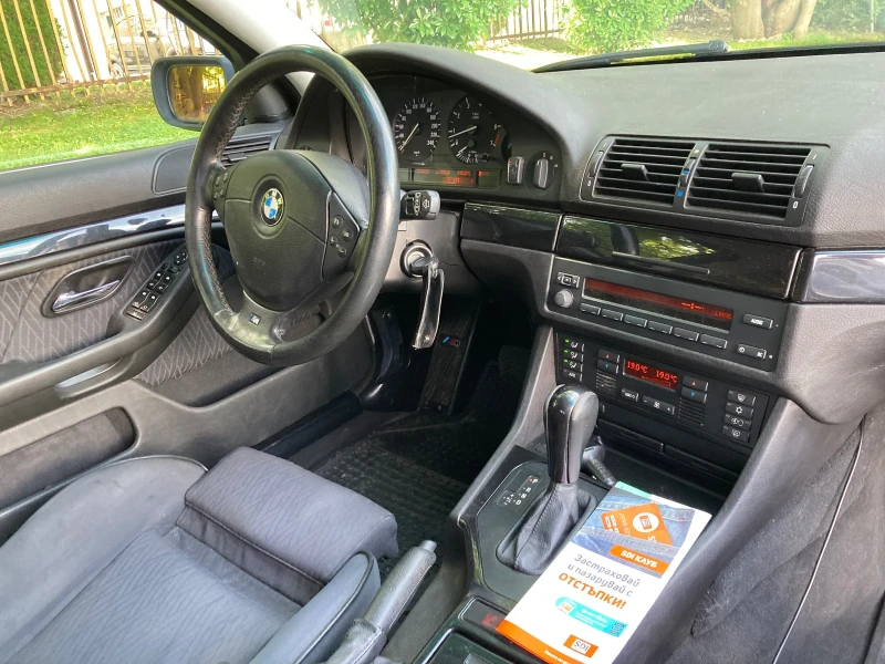 BMW 520, снимка 11 - Автомобили и джипове - 47313152