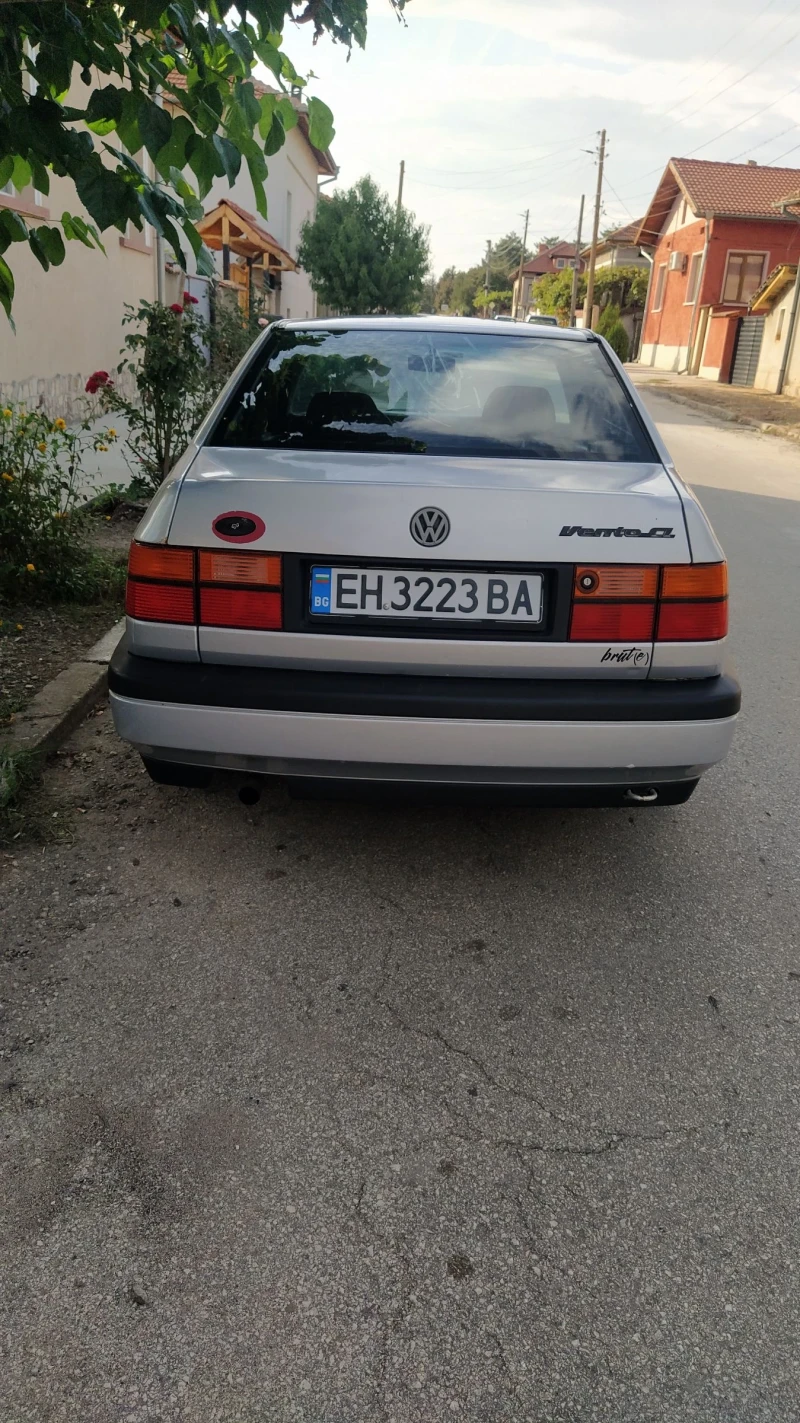 VW Vento, снимка 4 - Автомобили и джипове - 47358831