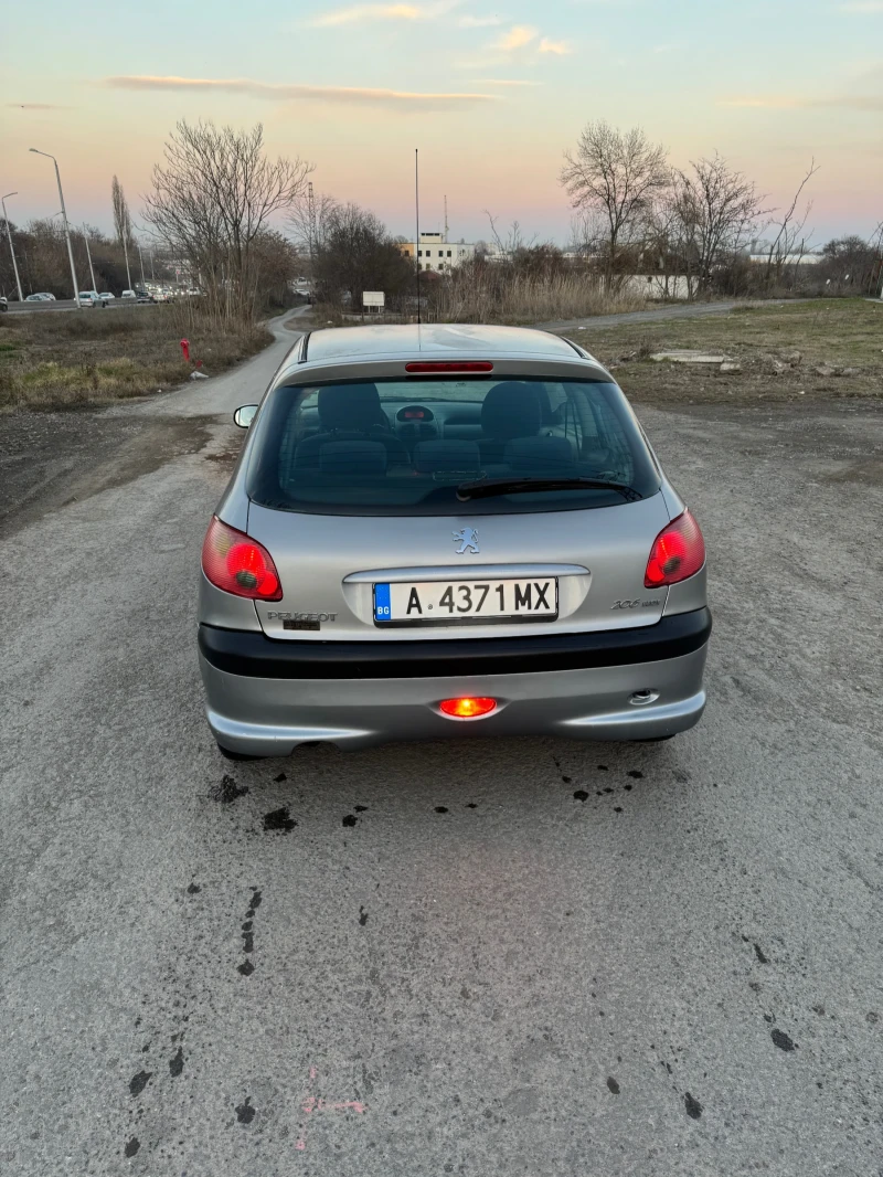 Peugeot 206 2.0hdi, снимка 6 - Автомобили и джипове - 48961322