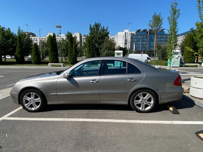 Mercedes-Benz E 320 Avantgarde, снимка 2 - Автомобили и джипове - 49456100