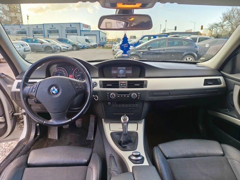 BMW 325 Xi, снимка 6 - Автомобили и джипове - 49523397